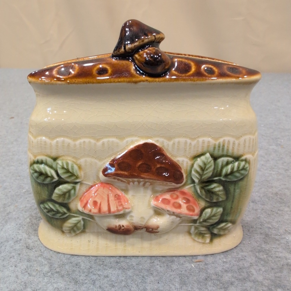 Vintage Mushroom Ceramic Napkin Holder Salt and Pepper Shakers Set Made in Japan - Picture 2 of 10